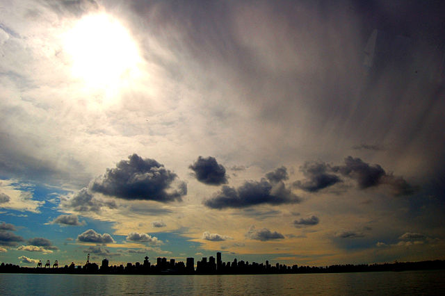 Vancouver By Anastasia Shesterinina [CC BY-SA 3.0  (https://creativecommons.org/licenses/by-sa/3.0) or GFDL (http://www.gnu.org/copyleft/fdl.html)], from Wikimedia Commons