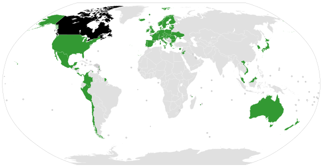 Canada's free trade deals By JayCoop [CC BY-SA 4.0  (https://creativecommons.org/licenses/by-sa/4.0)], from Wikimedia Commons