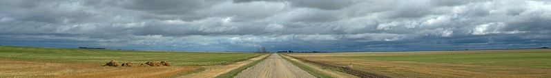 Saskatchewan By BriYYZ (File:Flat (267441683).jpg) [CC BY-SA 2.0 (https://creativecommons.org/licenses/by-sa/2.0)], via Wikimedia Commons