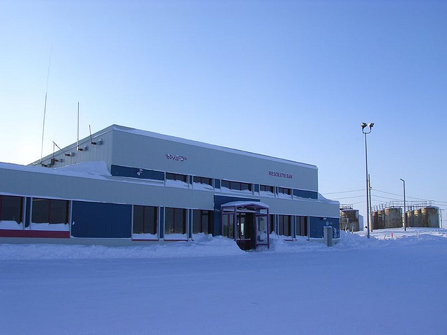 Airport in Resolute By Northern Pix - https://www.flickr.com/people/northernpix/ (Airport terminal - Resolute Bay, Nunavut, Canada) [CC BY 2.0 (https://creativecommons.org/licenses/by/2.0)], via Wikimedia Commons